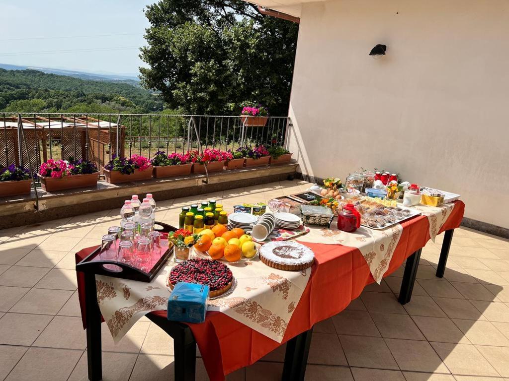 B&B Il Tramonto Barbarano Romano Экстерьер фото